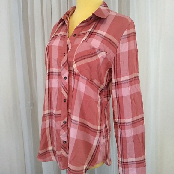 Long Sleeve Button Down Shirt Size M - Picture 1 of 6